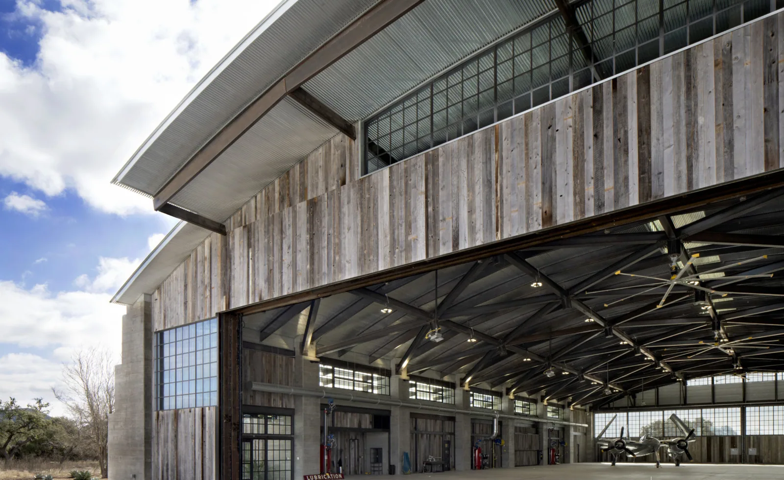 Aircraft Hangar Roofing in Thornton, CO